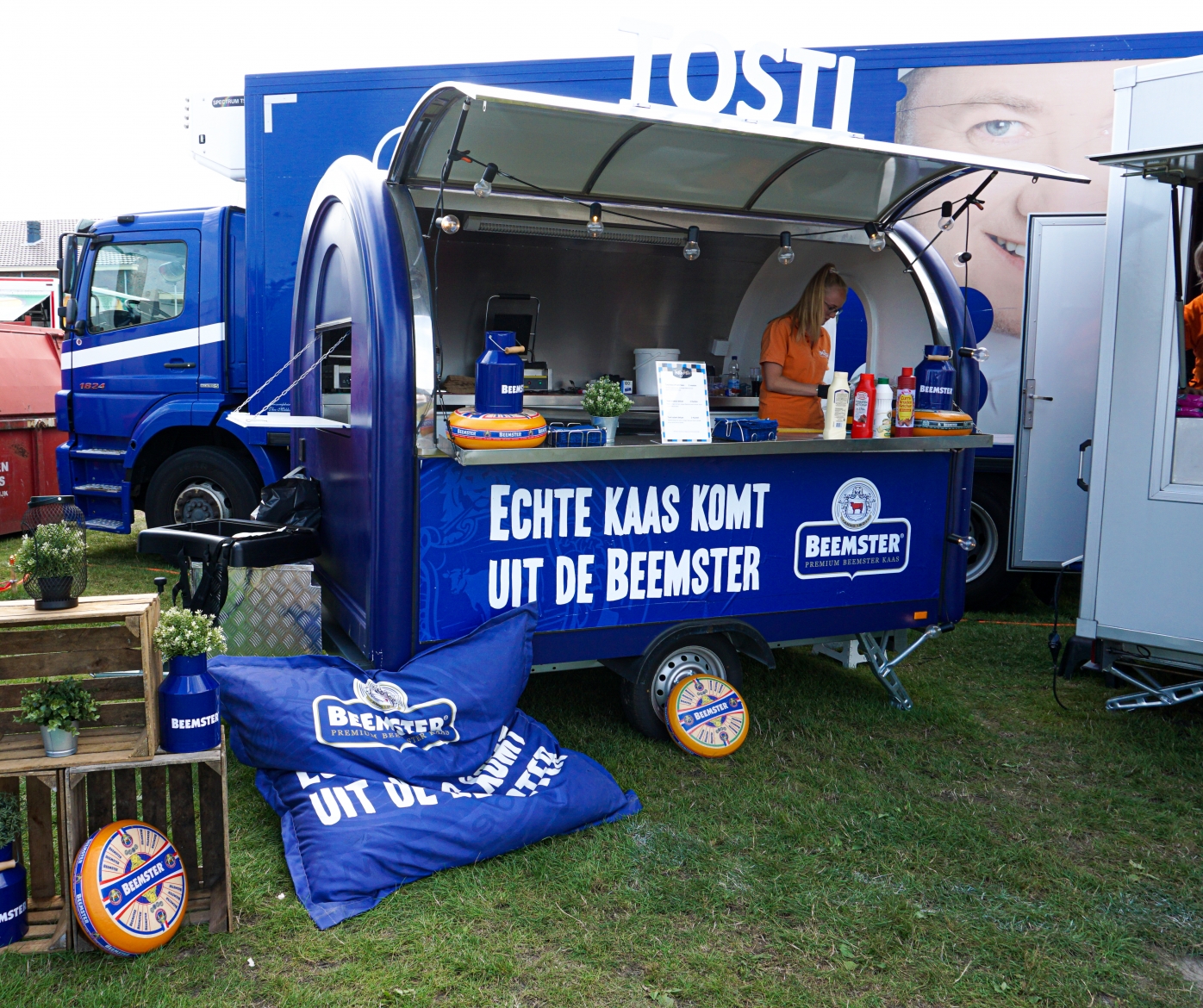 Beemster tosti's op Oranjerock